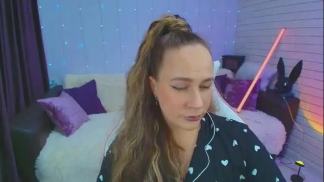 Image 7 of pepper_cat Stream on Chaturbate on 1 month ago