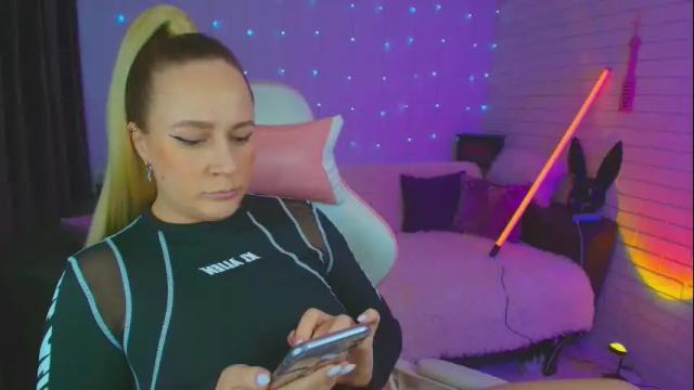 Image 10 of pepper_cat Stream on Chaturbate on 29 days ago