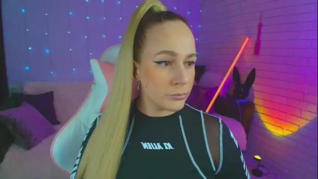 Image 2 of pepper_cat Stream on Chaturbate on 29 days ago