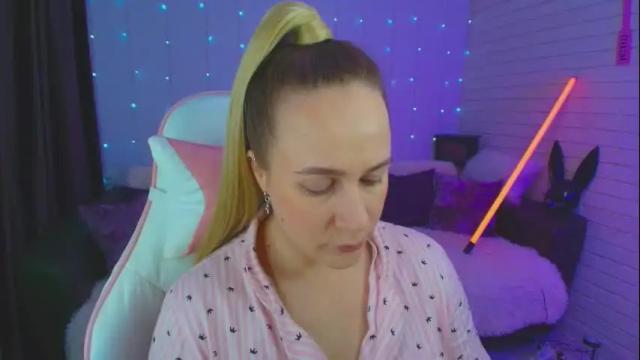 Thumbnail 2, pepper_cat's Stream at Chaturbate, 18 days ago