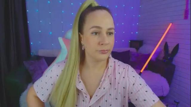Image 6 of pepper_cat Stream on Chaturbate on 23 days ago