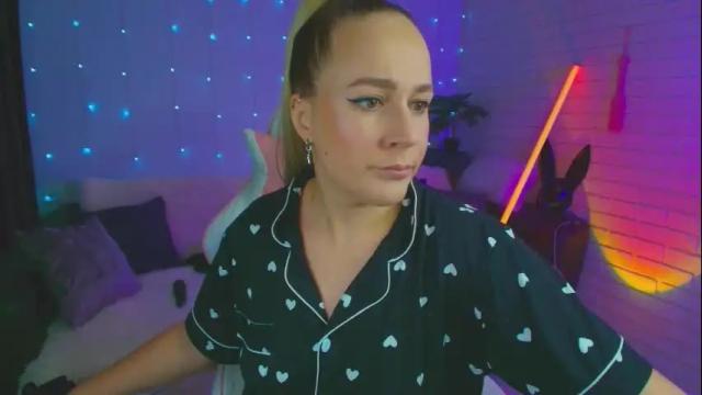 Image 11 of pepper_cat Stream on Chaturbate on 18 days ago