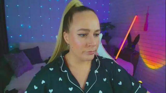 Image 4 of pepper_cat Stream on Chaturbate on 18 days ago