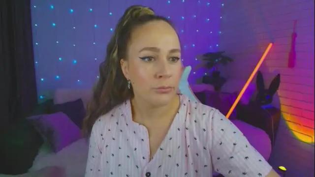 Image 11 of pepper_cat Stream on Chaturbate on 15 days ago