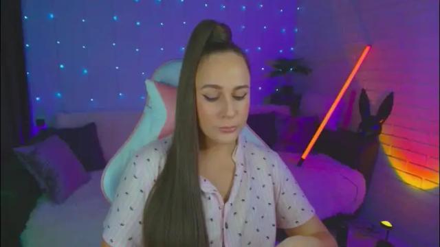 Image 2 of pepper_cat Stream on Chaturbate on 2 months ago