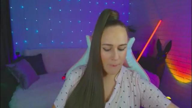 Image 4 of pepper_cat Stream on Chaturbate on 2 months ago