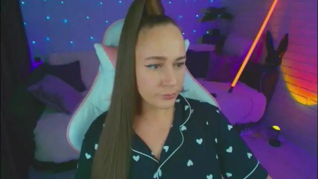 Image 10 of pepper_cat Stream on Chaturbate on 1 month ago