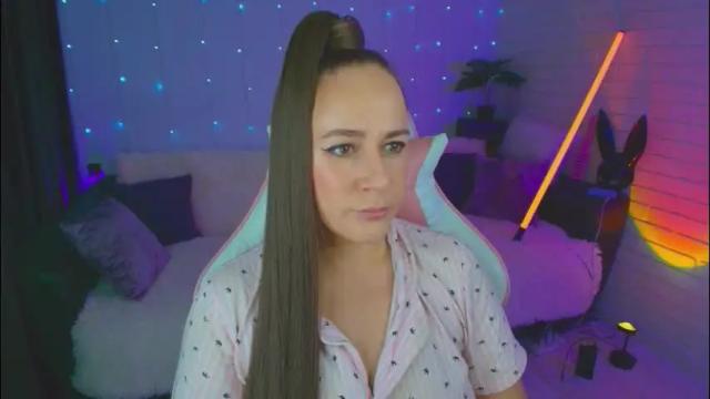 Image 3 of pepper_cat Stream on Chaturbate on 1 month ago