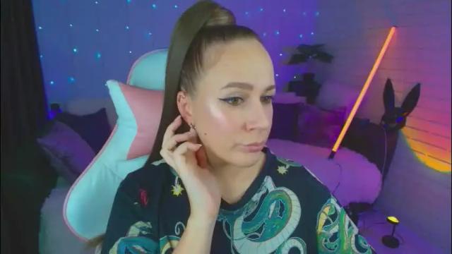 Image 2 of pepper_cat Stream on Chaturbate on 21 days ago