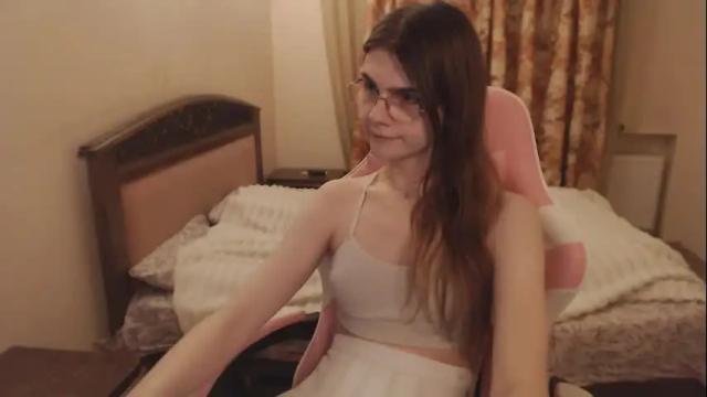 Image 2 of peralez_f Stream on Chaturbate on 1 month ago