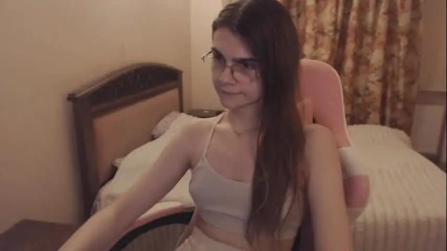 Image 6 of peralez_f Stream on Chaturbate on 1 month ago