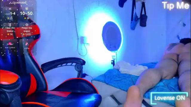 Image 2 of perfec_king00 Stream on Chaturbate on 3 months ago