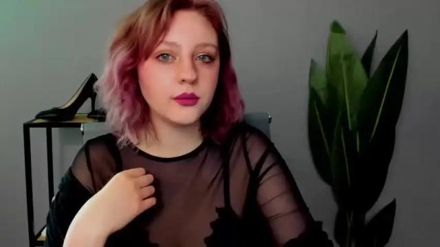 Image 12 of perfect_madeline Stream on Chaturbate on 13 months ago