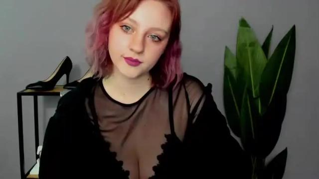 Image 2 of perfect_madeline Stream on Chaturbate on 13 months ago