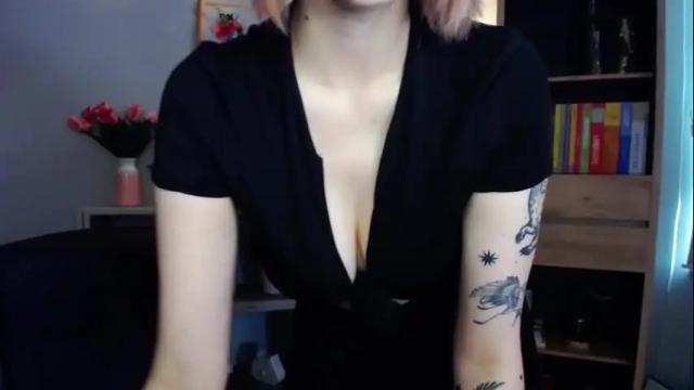 Image 4 of perfect_madeline Stream on Chaturbate on 7 months ago