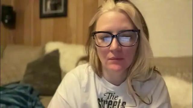 Image 3 of perfectnips742 Stream on Chaturbate on 1 month ago