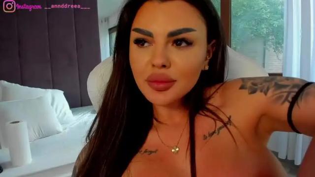 Image 6 of perfectt33n Stream on Chaturbate on 29 days ago