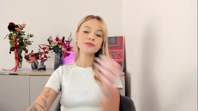 Image 11 of perfectxcindy Stream on Chaturbate on 1 month ago