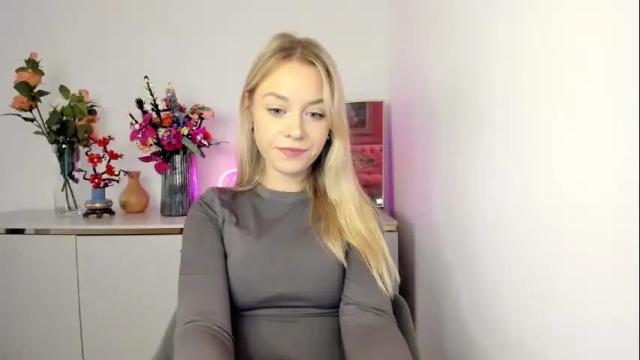 Image 12 of perfectxcindy Stream on Chaturbate on 25 days ago
