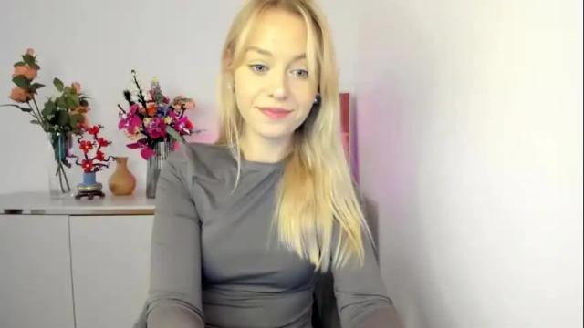 Image 2 of perfectxcindy Stream on Chaturbate on 25 days ago