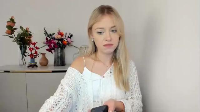 Image 12 of perfectxcindy Stream on Chaturbate on 24 days ago