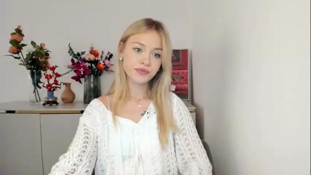 Image 8 of perfectxcindy Stream on Chaturbate on 24 days ago