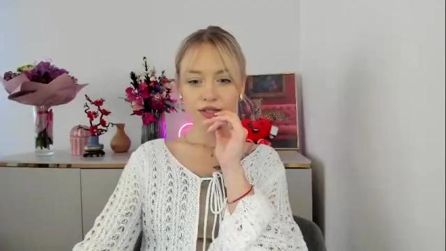 Image 4 of perfectxcindy Stream on Chaturbate on 14 days ago