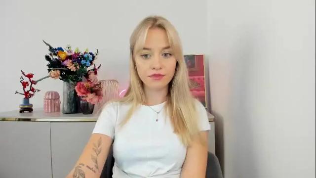 Image 3 of perfectxcindy Stream on Chaturbate on 7 days ago
