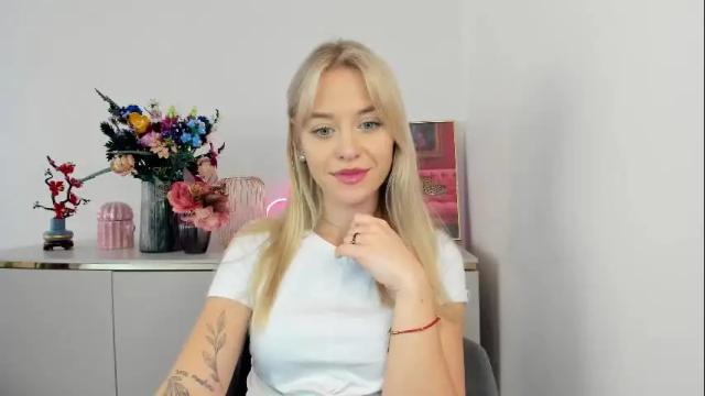 Image 6 of perfectxcindy Stream on Chaturbate on 7 days ago