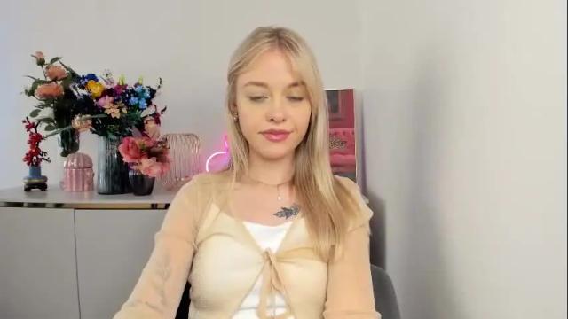 Image 4 of perfectxcindy Stream on Chaturbate on 4 days ago