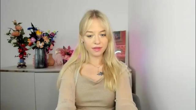 Image 2 of perfectxcindy Stream on Chaturbate on 2 months ago
