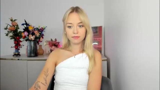 Image 10 of perfectxcindy Stream on Chaturbate on 2 months ago