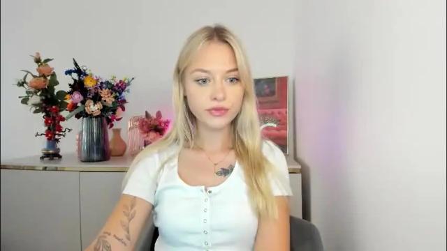 Image 11 of perfectxcindy Stream on Chaturbate on 2 months ago