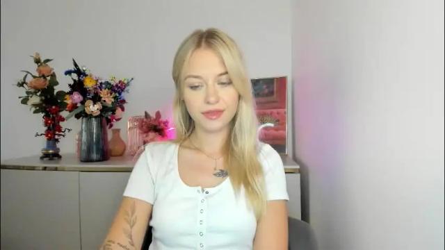 Image 2 of perfectxcindy Stream on Chaturbate on 2 months ago