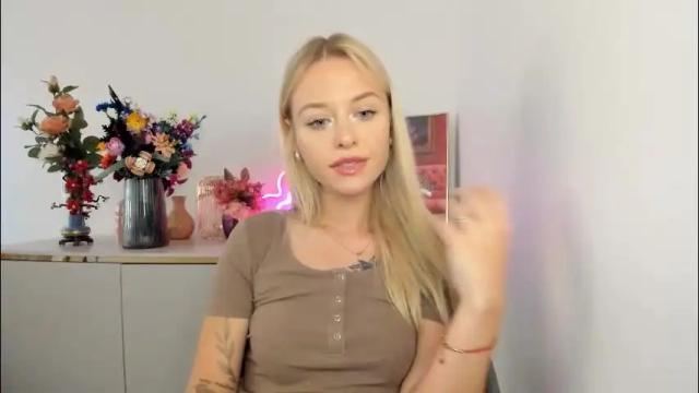 Image 4 of perfectxcindy Stream on Chaturbate on 2 months ago