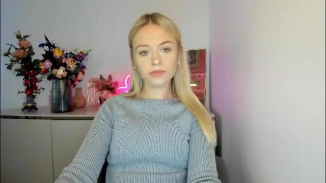 Image 2 of perfectxcindy Stream on Chaturbate on 2 months ago