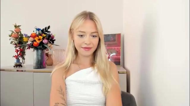Image 2 of perfectxcindy Stream on Chaturbate on 2 months ago