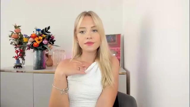 Image 8 of perfectxcindy Stream on Chaturbate on 2 months ago