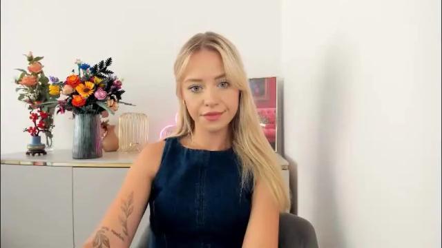 Image 2 of perfectxcindy Stream on Chaturbate on 2 months ago