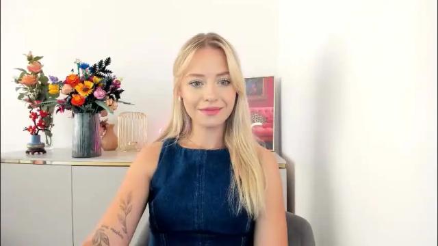 Image 4 of perfectxcindy Stream on Chaturbate on 2 months ago