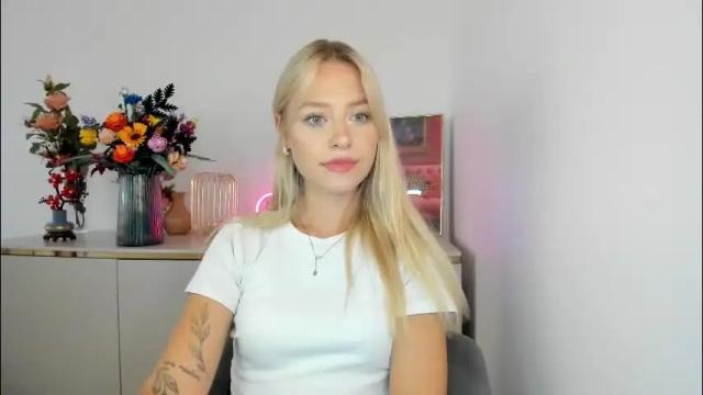 Image 12 of perfectxcindy Stream on Chaturbate on 2 months ago