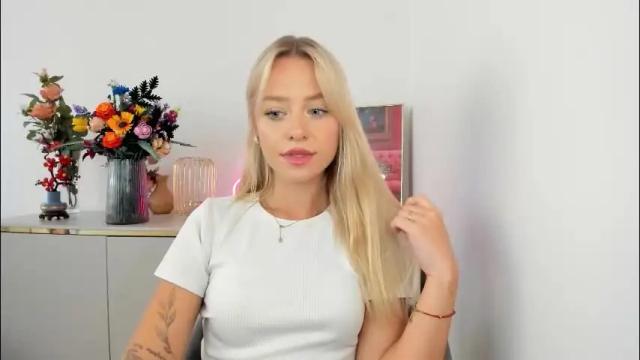 Image 8 of perfectxcindy Stream on Chaturbate on 2 months ago