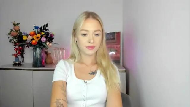 Image 3 of perfectxcindy Stream on Chaturbate on 2 months ago