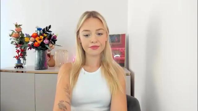 Image 4 of perfectxcindy Stream on Chaturbate on 2 months ago