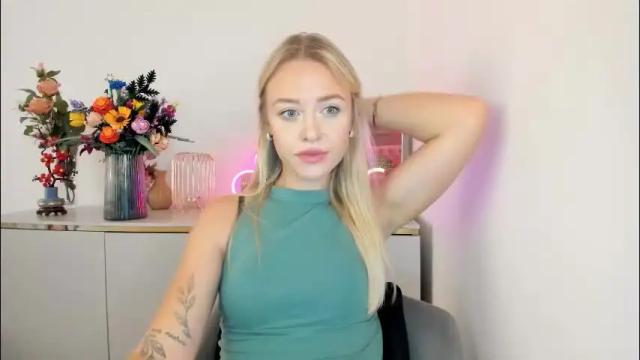 Image 2 of perfectxcindy Stream on Chaturbate on 2 months ago