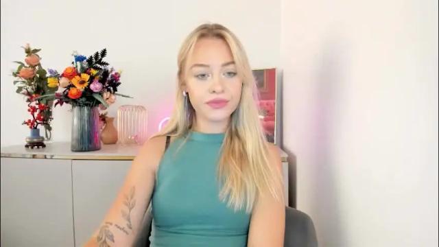 Image 3 of perfectxcindy Stream on Chaturbate on 2 months ago