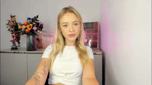 Image 2 of perfectxcindy Stream on Chaturbate on 1 month ago