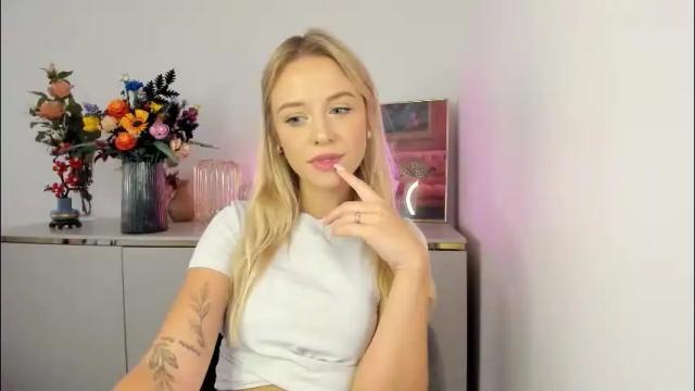 Image 3 of perfectxcindy Stream on Chaturbate on 1 month ago