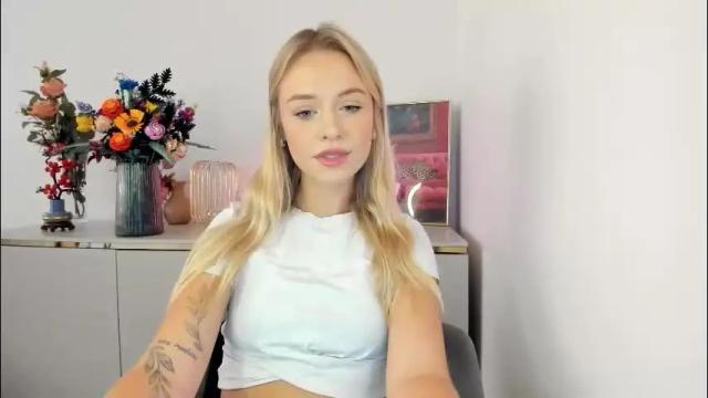 Image 8 of perfectxcindy Stream on Chaturbate on 1 month ago