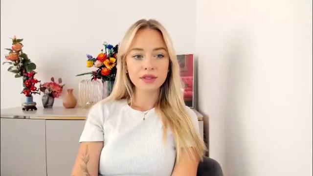 Image 3 of perfectxcindy Stream on Chaturbate on 1 month ago
